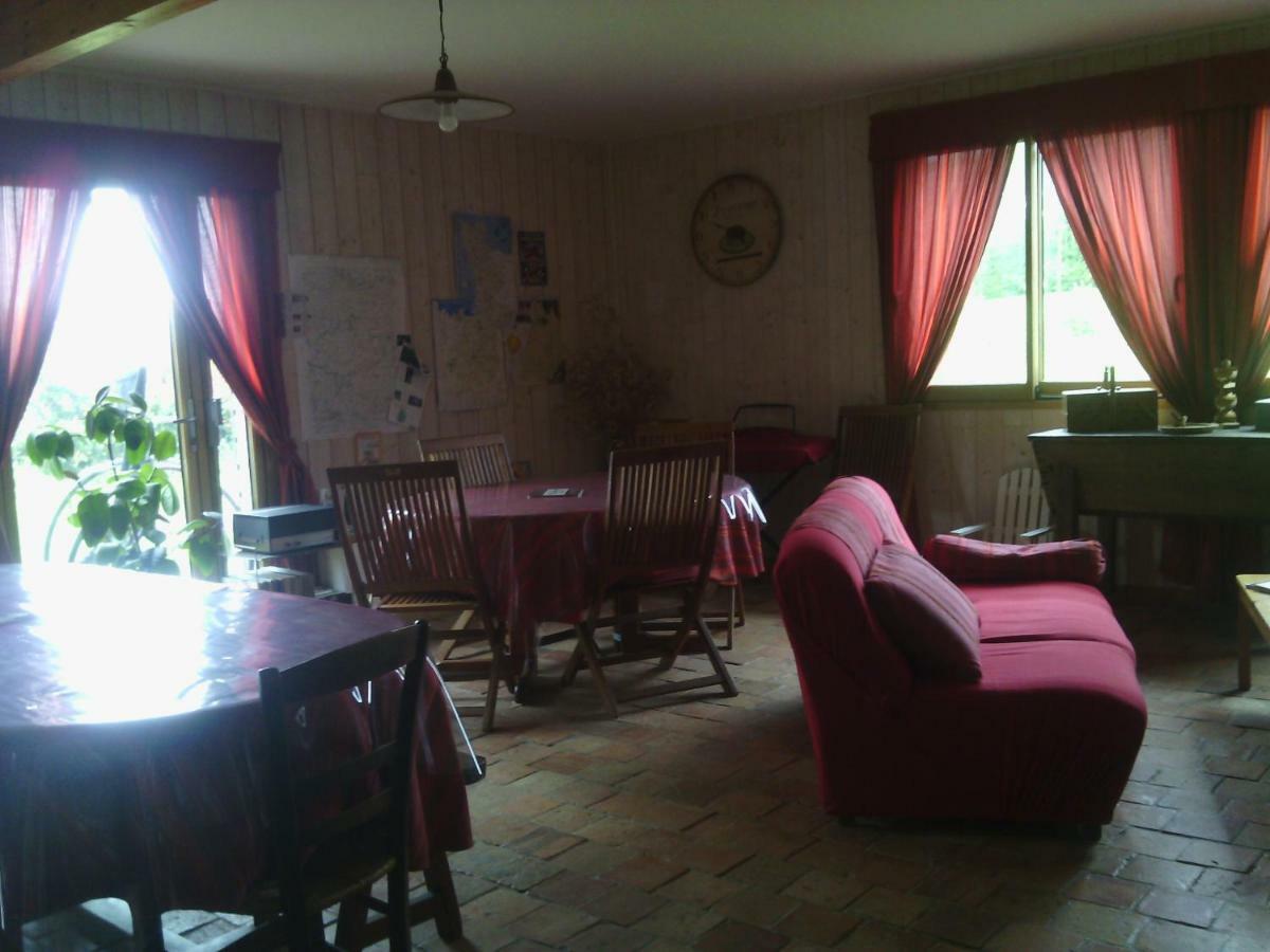 La Roche Bed and Breakfast Saint-Etienne-en-Cogles Εξωτερικό φωτογραφία