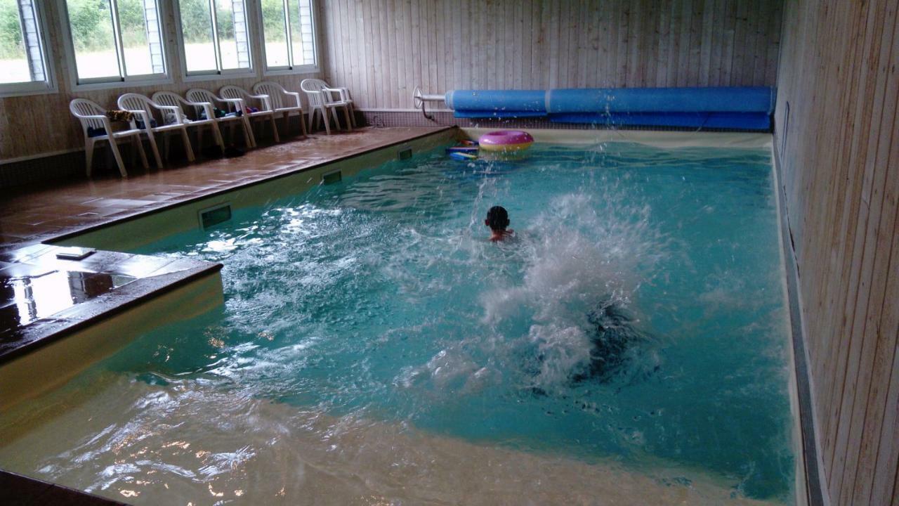 La Roche Bed and Breakfast Saint-Etienne-en-Cogles Εξωτερικό φωτογραφία