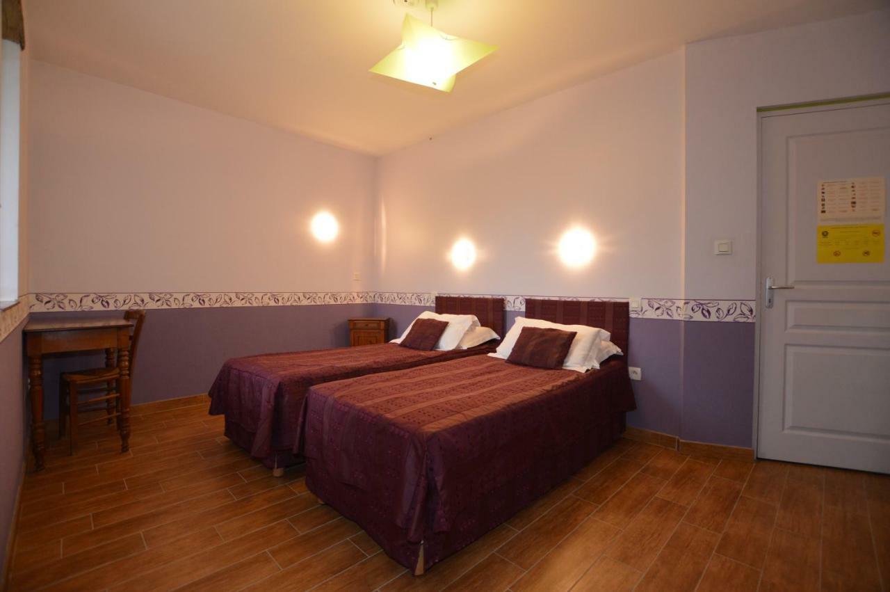 La Roche Bed and Breakfast Saint-Etienne-en-Cogles Εξωτερικό φωτογραφία